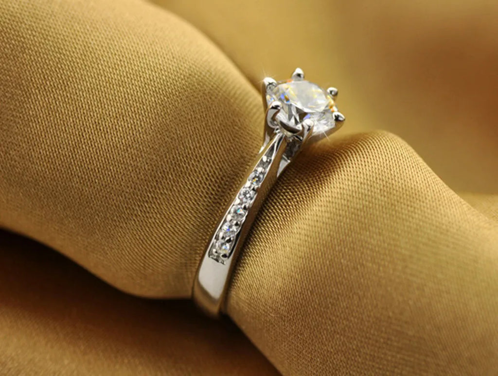 Luxury 925 Silver Imitation Diamond Ring